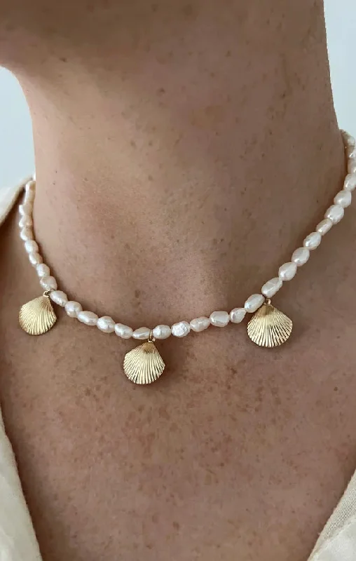 Bridal Gemstone Necklaces-ALV Jewels Scalloped Shell Pearl Necklace ~ Pearl/Gold