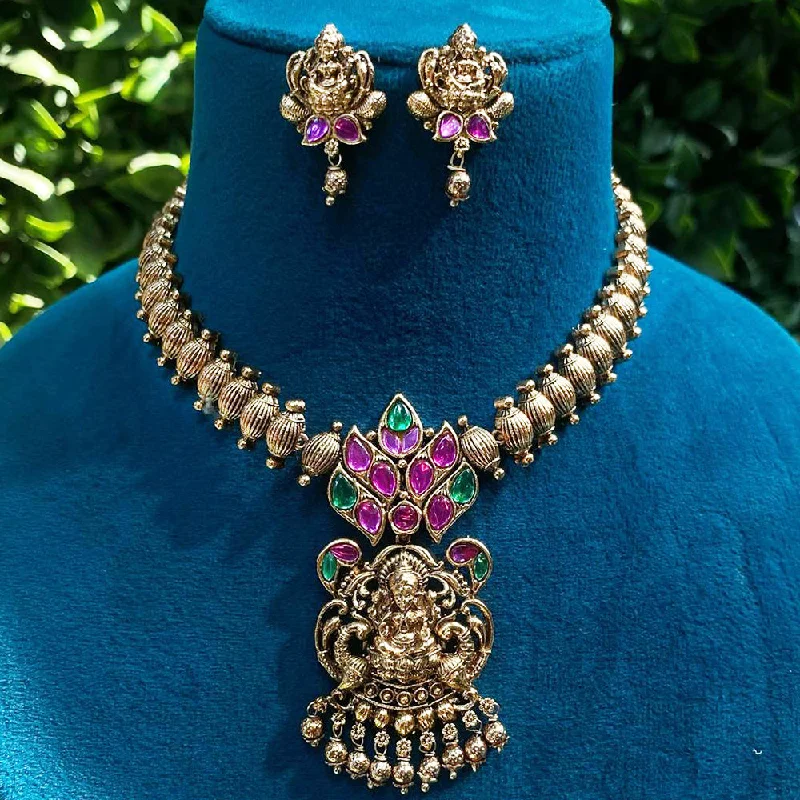 Colorful Necklace Pendants-Royal Kundan Jewellery Gold Plated Pota Stone Temple Necklace Set