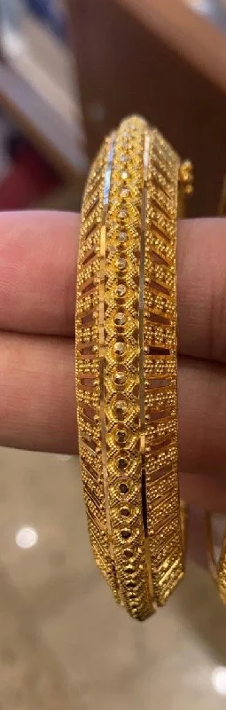 Antique Style Bangles-22K Gold Bangle