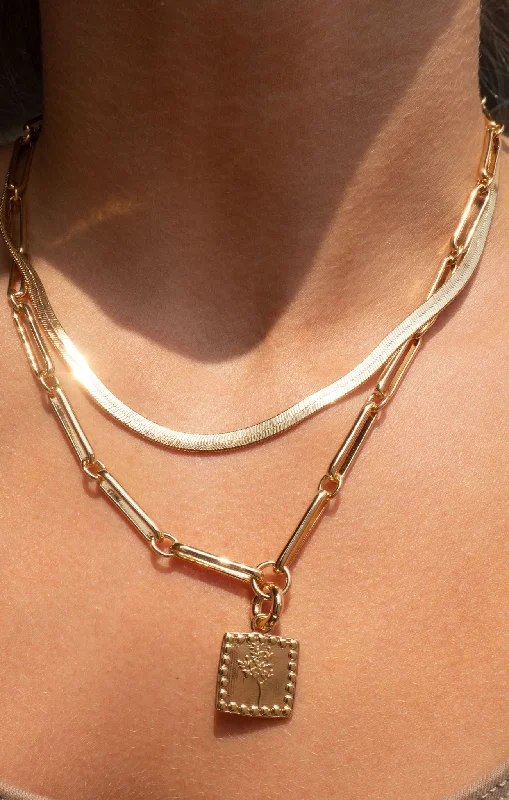 Trendy Personalized Necklaces-LUV AJ x SIVAN AYLA Roma Necklace ~ Gold