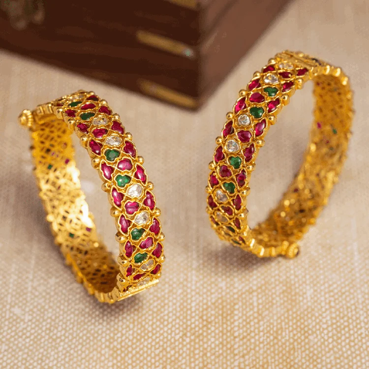 Custom Gold Bangle Bracelets-Stone Bangle PSGRBSR2WRG-007