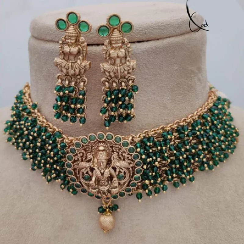 Fashionable Layered Necklaces-Jewel Addiction Gold Plated Kundan Stone And Pearls Temple Choker Necklace Set